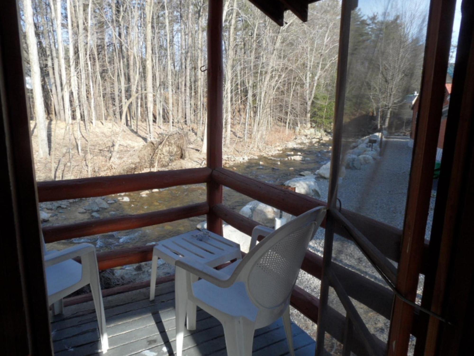 Seven Dwarfs Cabin - On The Brook Cabins Lake George Rum bild